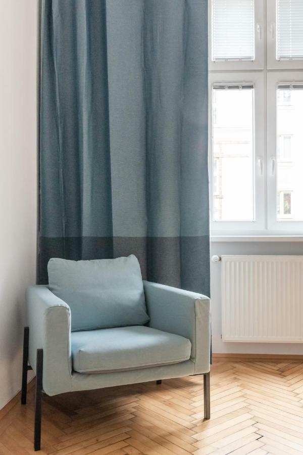 Universum Apartment 2 Wina Bagian luar foto